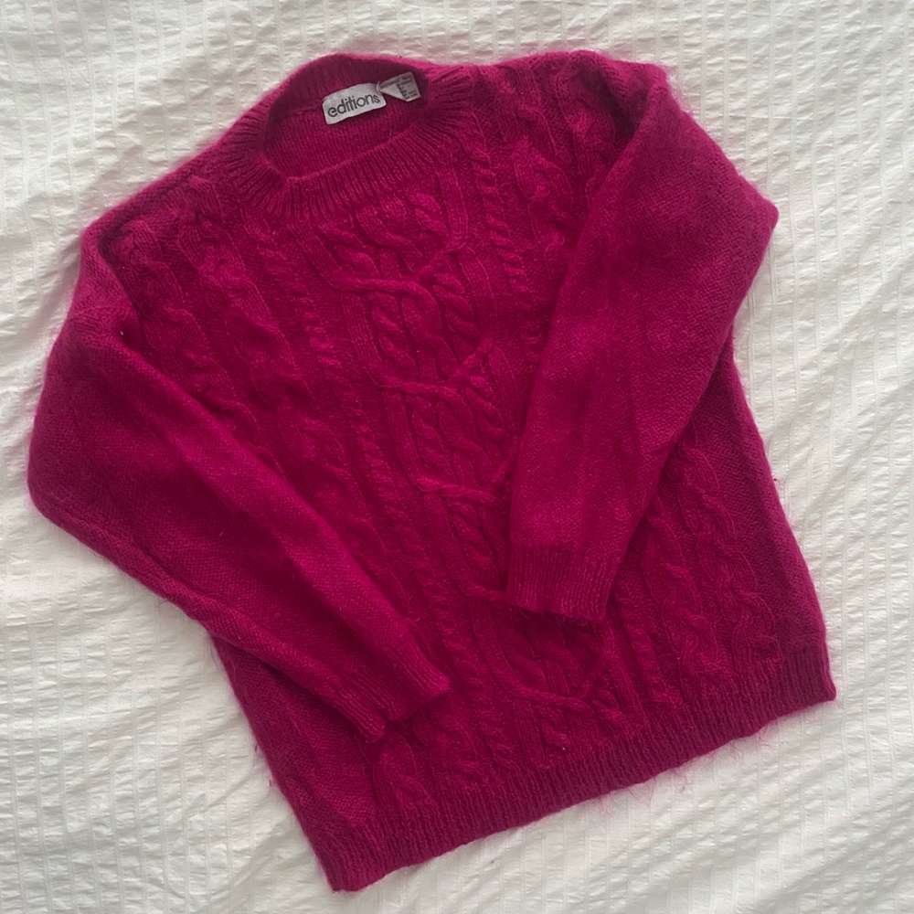 Fuchsia pink mohair vintage sweater